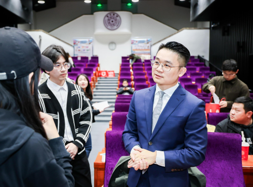 名创名校“双向奔赴”，以黑马工程打造全球化人才组织_行业动态