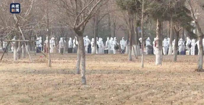 吉林一学院现疫情，学生微博发长文控诉，痛斥学校不作为：校方把精力放在压热搜上 