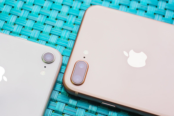 iphone 8 plus 64gb版本再次降价，这应该是年前不错的机会了