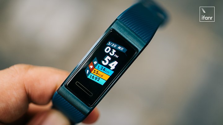 华为手环 3 pro 使用体验：它只想踏踏实实地做只好手环