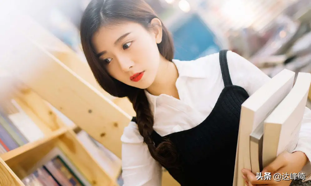 适合女性开的十五种店排行榜（15种最适合女性的创业小生意）
