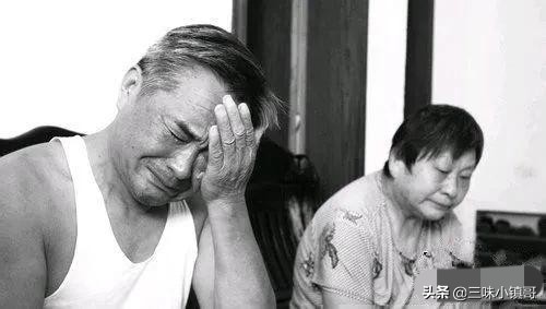 支付宝借呗，借一万，现在没钱还会有什么后果？会不会坐牢呢？