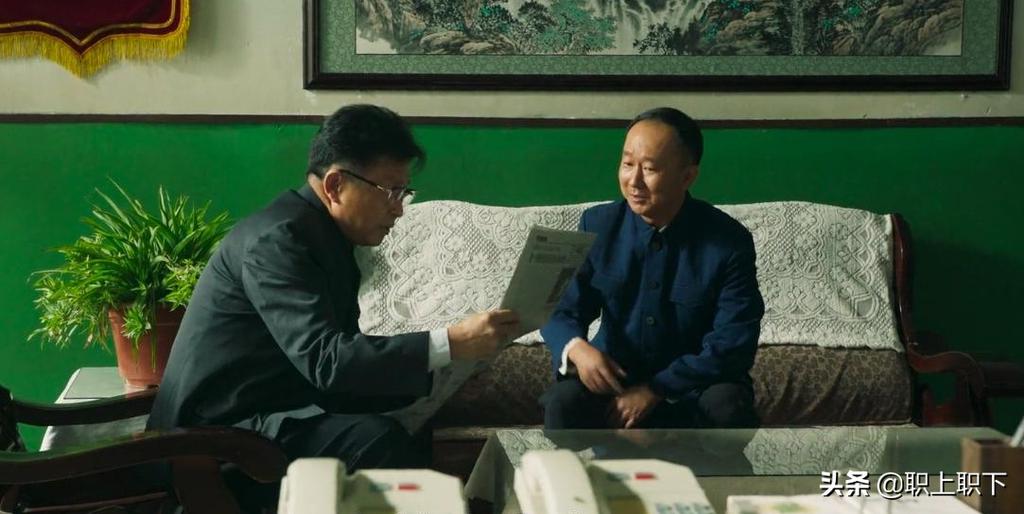 热播职场剧《突围》映射三大底层逻辑，给职场人五个深刻的忠告